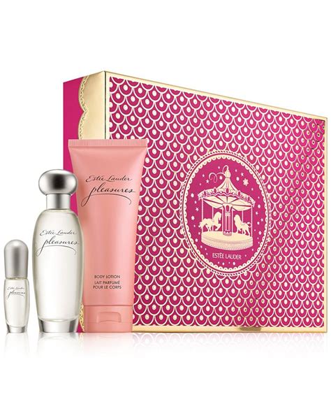 macy estee lauder pleasures gift set